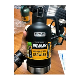 GROWLER STANLEY CLASSIC 1,9L PRETO